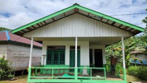 Renovasi-rumah-warga-OK