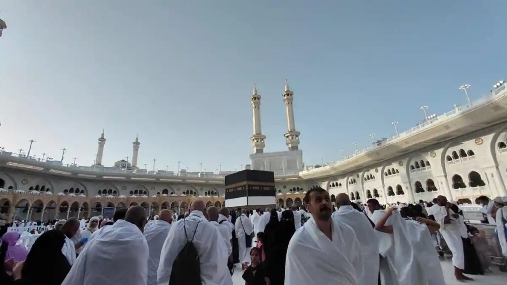 jemaah-indonesia-akan-masuk-makkah