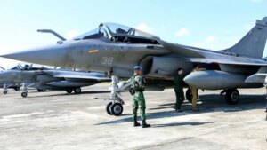 pesawat-tempur-angkatan-laut-perancis-jenis-rafale